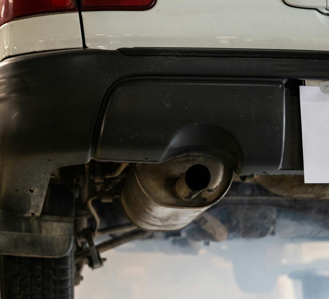 exhaust and muffler repair shop